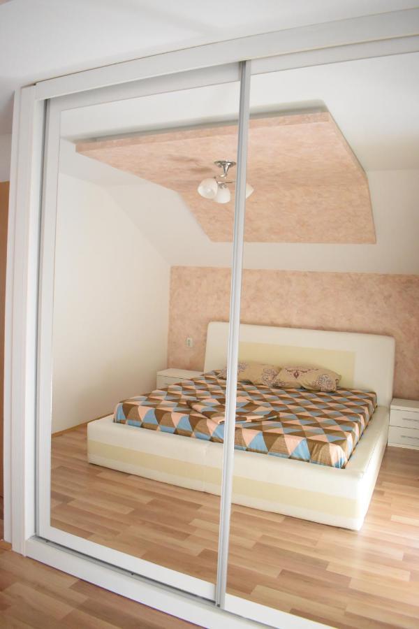 Apartments Holiday Vranje Exterior foto