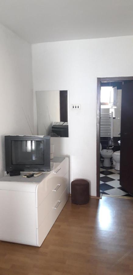 Apartments Holiday Vranje Exterior foto